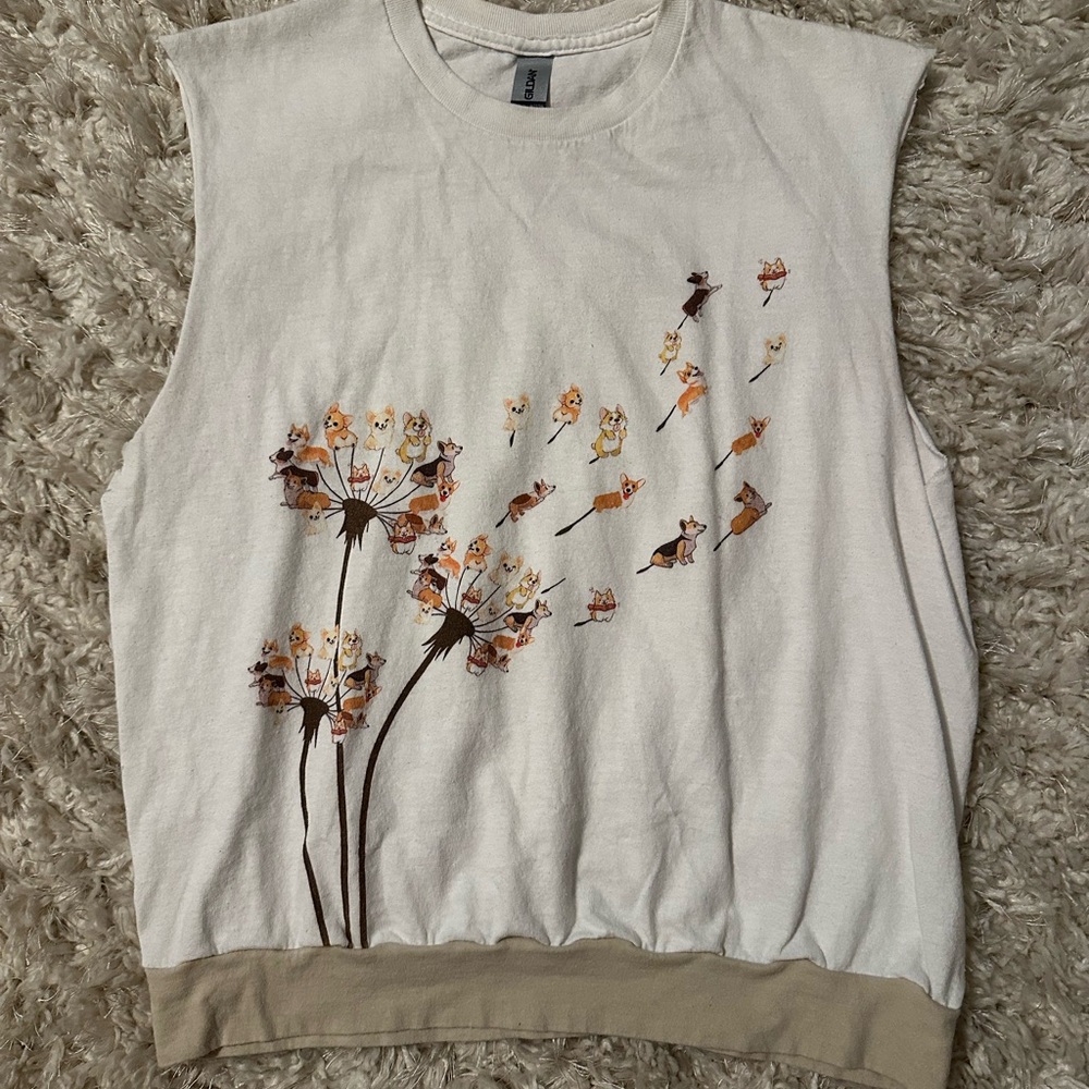 Cutoff Cropped Shirt with Flying Dogs